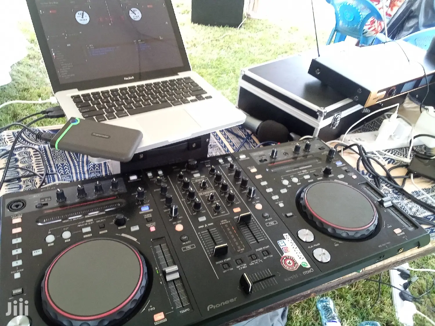 Pa Sound System and Dj Services.