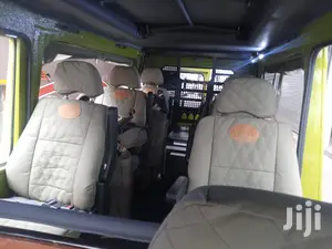 Tour / Land Cruiser Seats