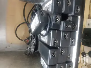 Laptops Chargers In Wholesale