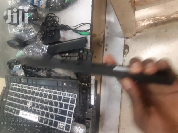 Laptops Battrey Available Cbd We Deliver - main view