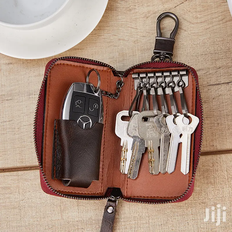 Smart Bluetooth Keys Wallet