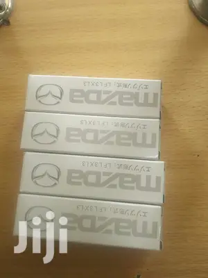 Genuina Mazda Demio Plugs
