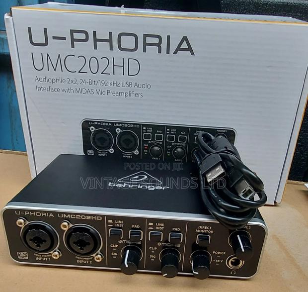 Behringer U-phoria UMC202HD USB 2.0 Audio Interface