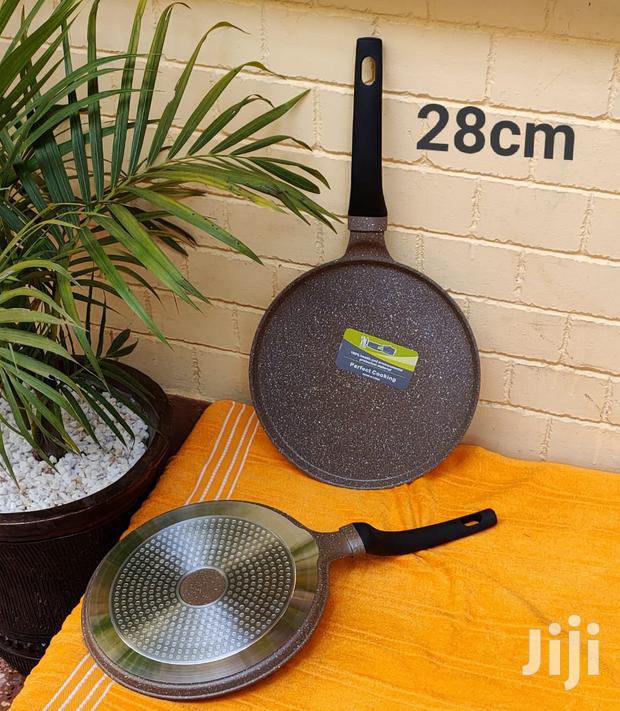 Nonstick Pizza Pan - thumbnail 3