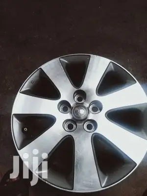 Original Rim Size 15 Inch for Toyota Premio.