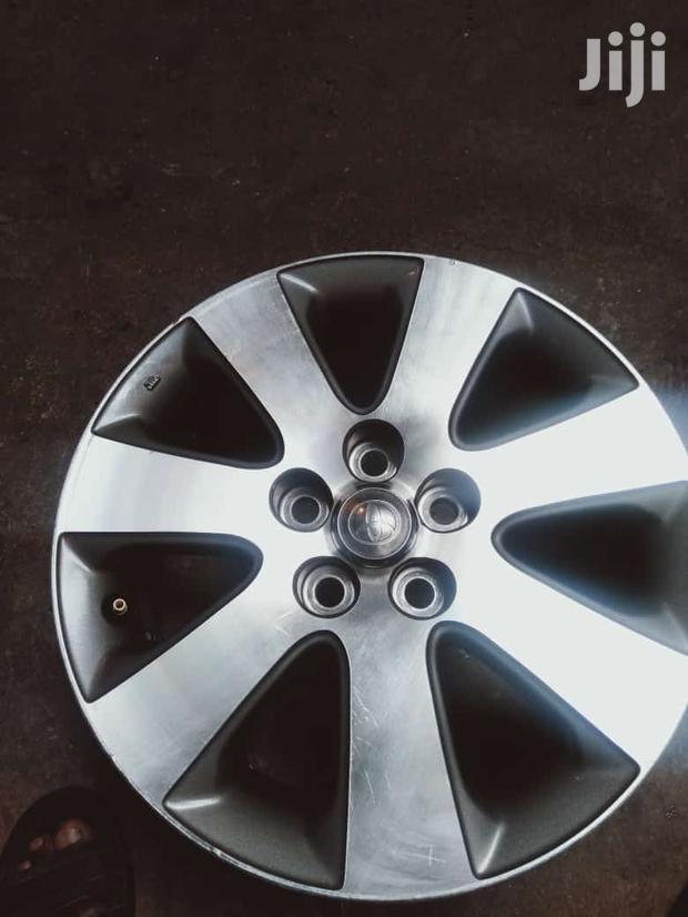 Original Rim Size 15 Inch for Toyota Premio.