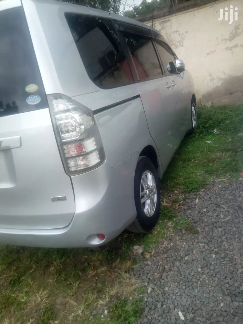 Toyota Voxxy Noahs Needed for Hire/Lease