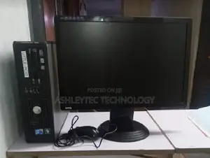 Desktop Computer Dell 2GB Intel Core 2 Quad HDD 160GB