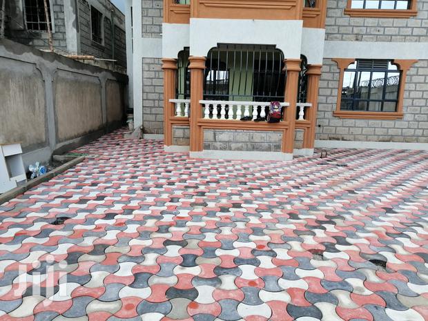Colored Cabro / Pavers - thumbnail 6