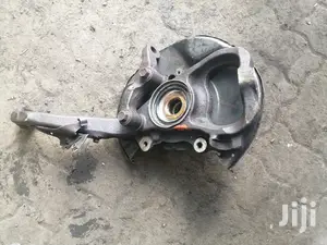 Toyota Land Cruiser J100 Steering Knuckle.