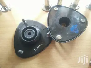 Honda Stream Shock Mount