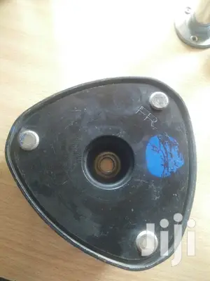 Honda Stream Shock Mount