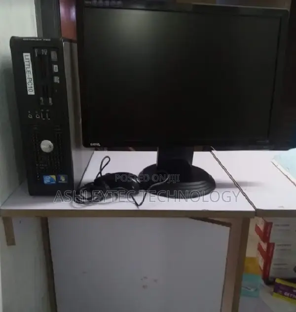 Desktop Computer Dell 2GB Intel Core 2 Duo HDD 160GB