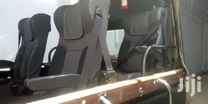Land Cruiser / Game View Seats