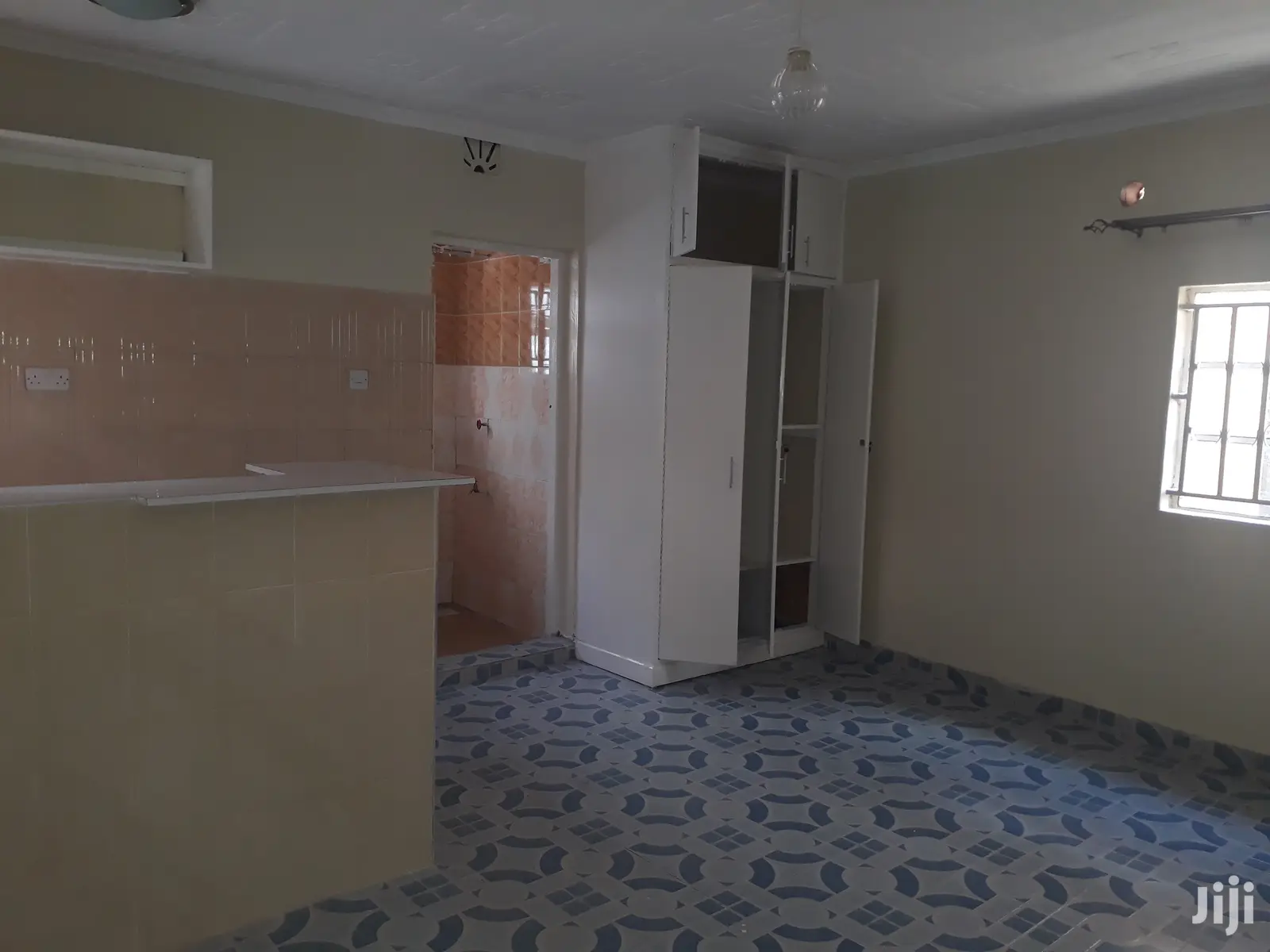 Hurlingham Self Contained Studio For Rent