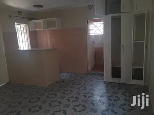 Hurlingham Self Contained Studio For Rent
