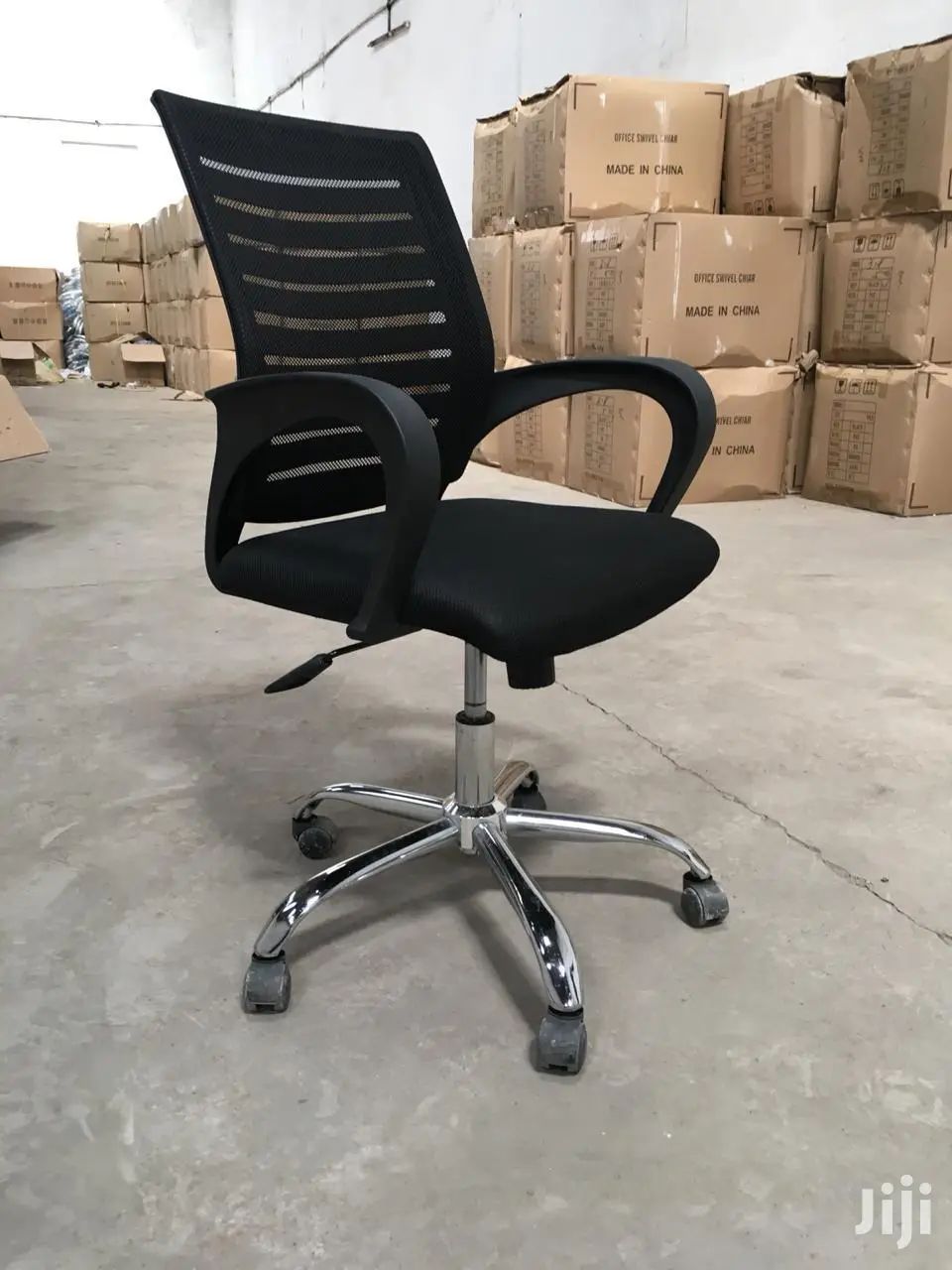 Swivel Office Seat