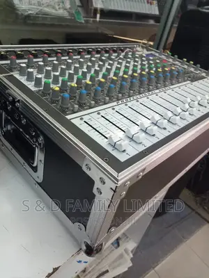 Studio Master 12 Channels Smx Model