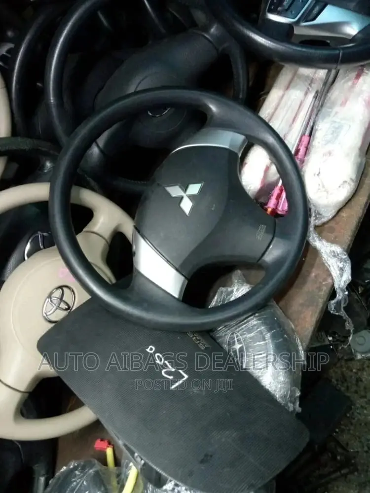 Dashboard and It's Stearing for L200.