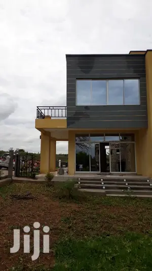 For Sale 3 Bedrooms Town Houses Kikambala