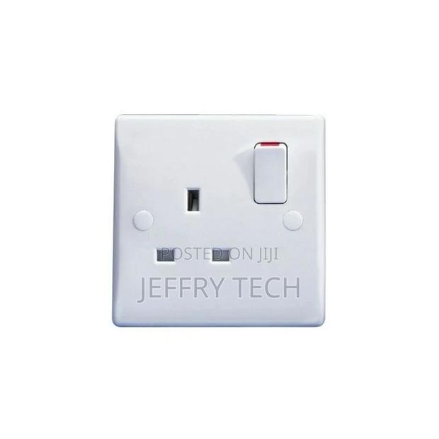 Single Socket - main view