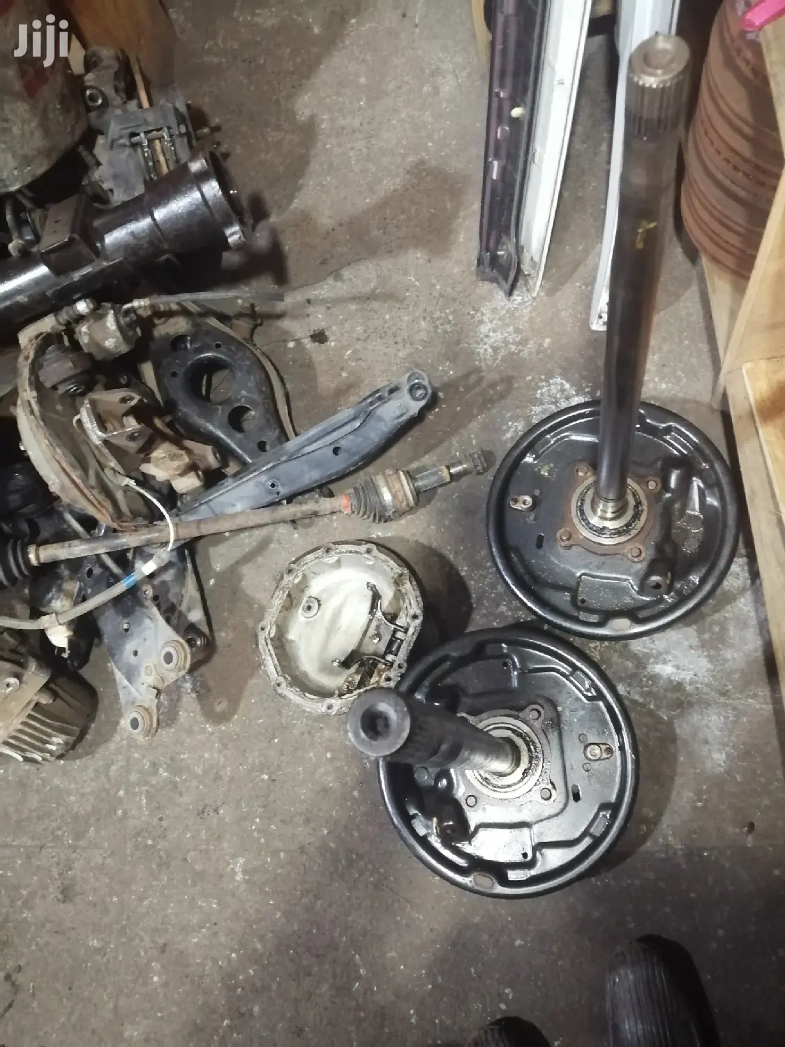 Isuzu D-Max Rear Axle.