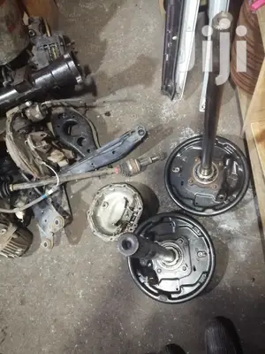 Isuzu D-Max Rear Axle.
