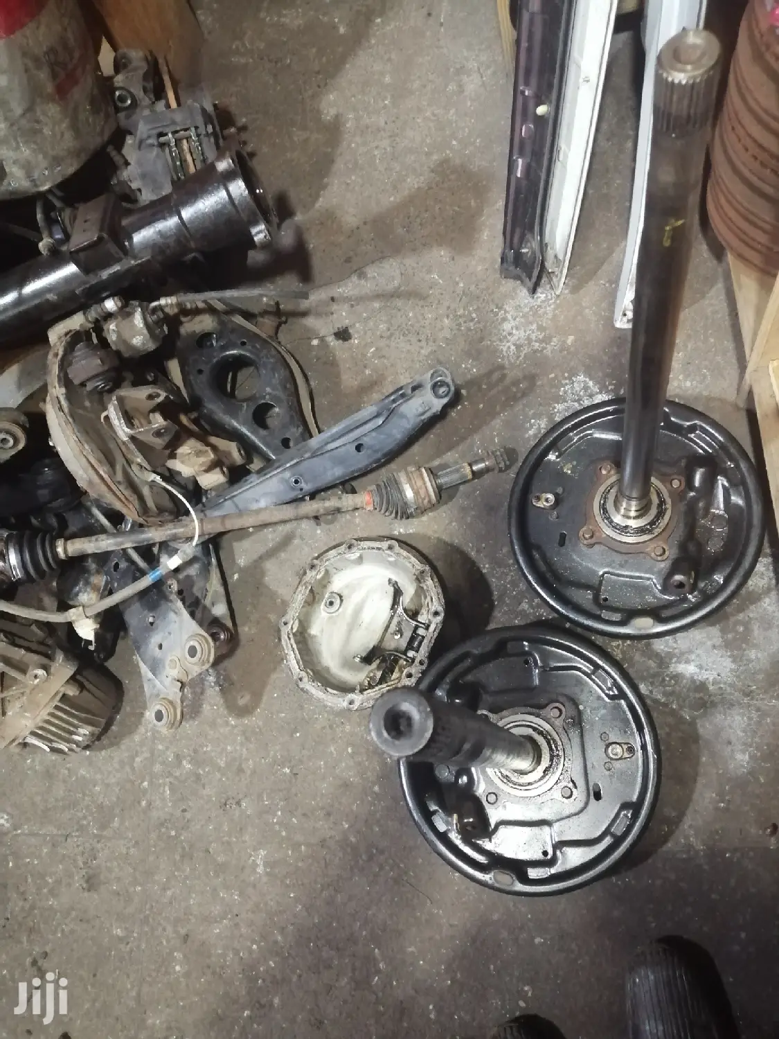 Isuzu D-Max Rear Axle.