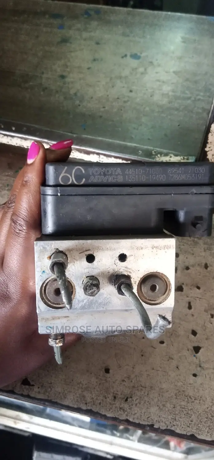 Abs Pump for Toyota Hillux/Vigo Available .