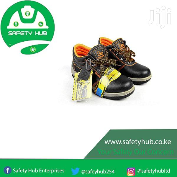 Safety Shoes - main view