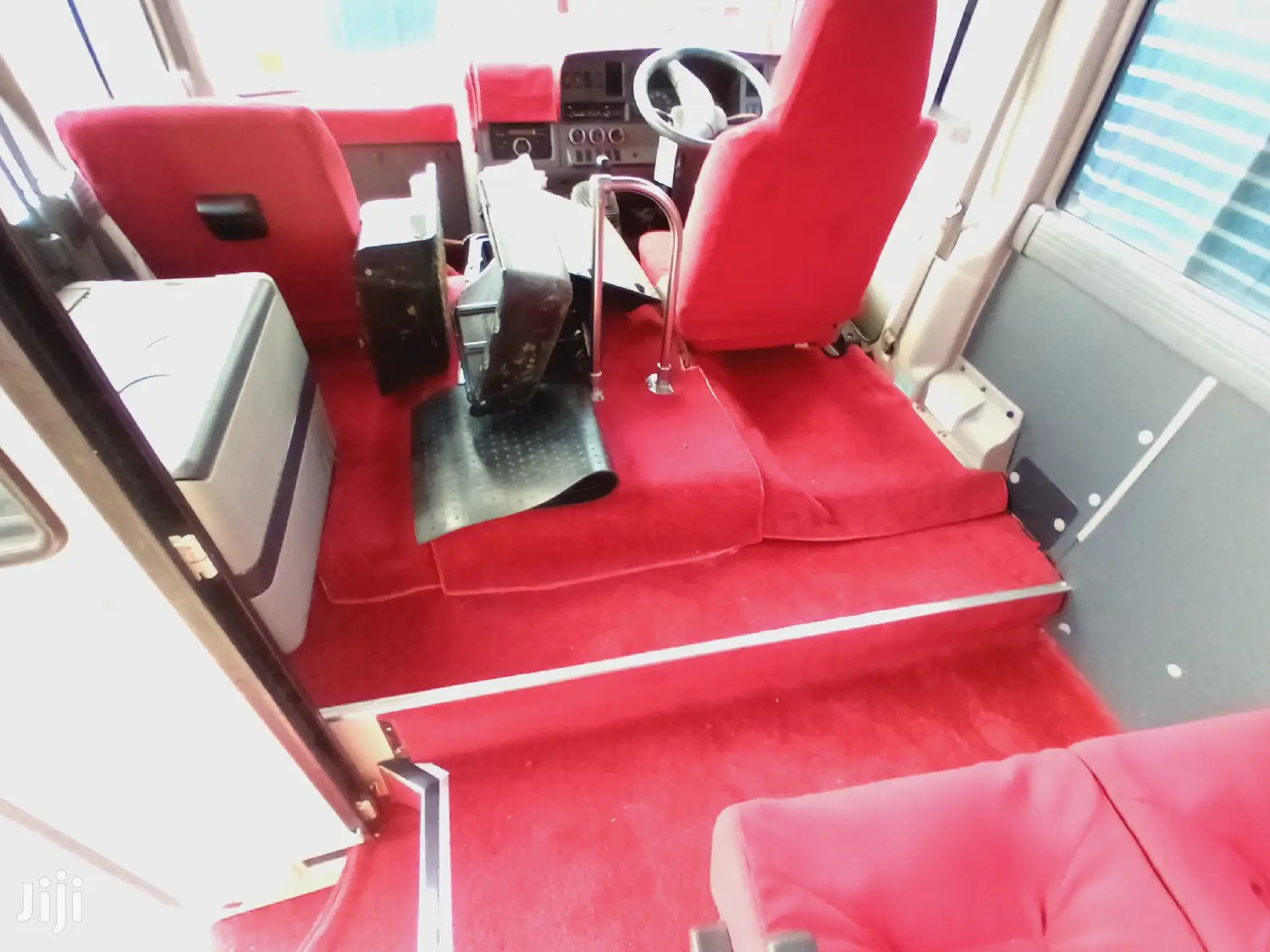Executive Reclining Seats