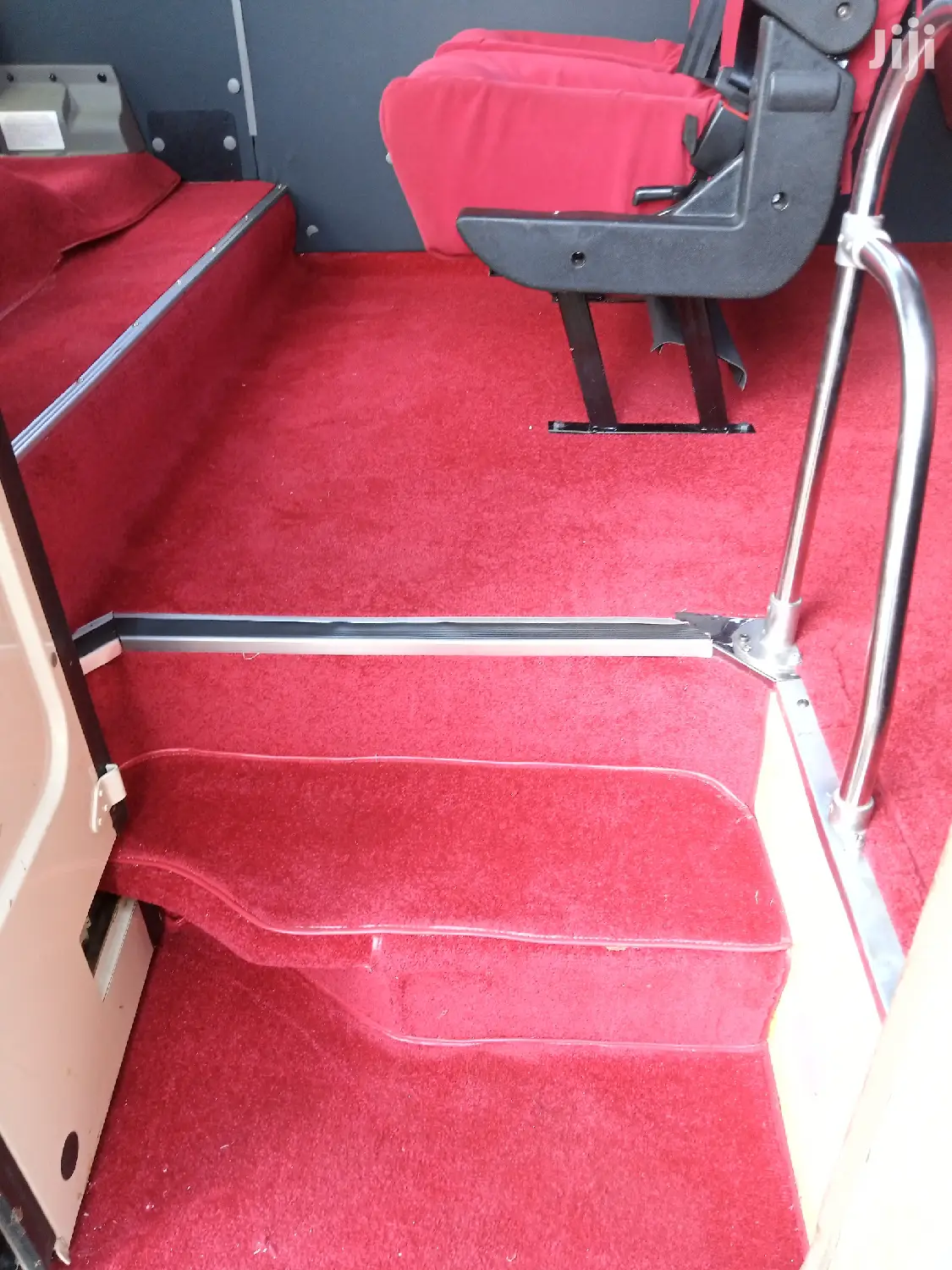 Executive Reclining Seats