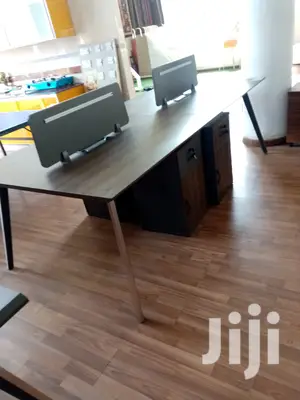 4 Way Workstation