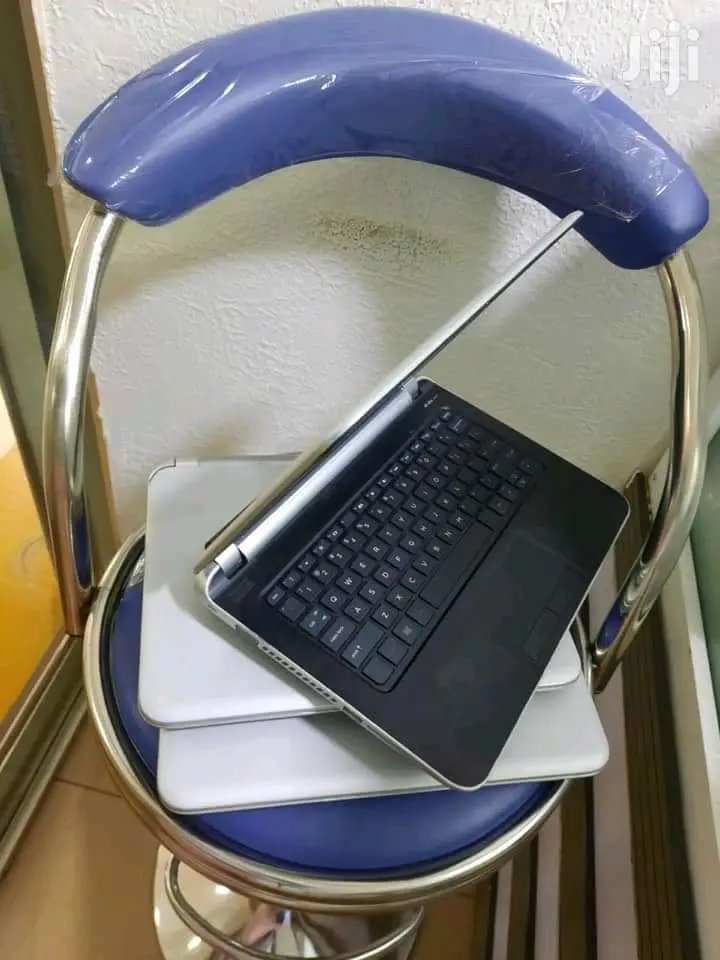 New Laptop HP Mini 210 4GB Intel Core i3 HDD 320GB