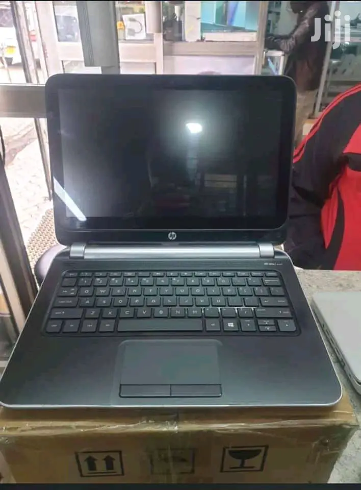 Laptop HP Mini 210 4GB Intel Core I3 HDD 320GB