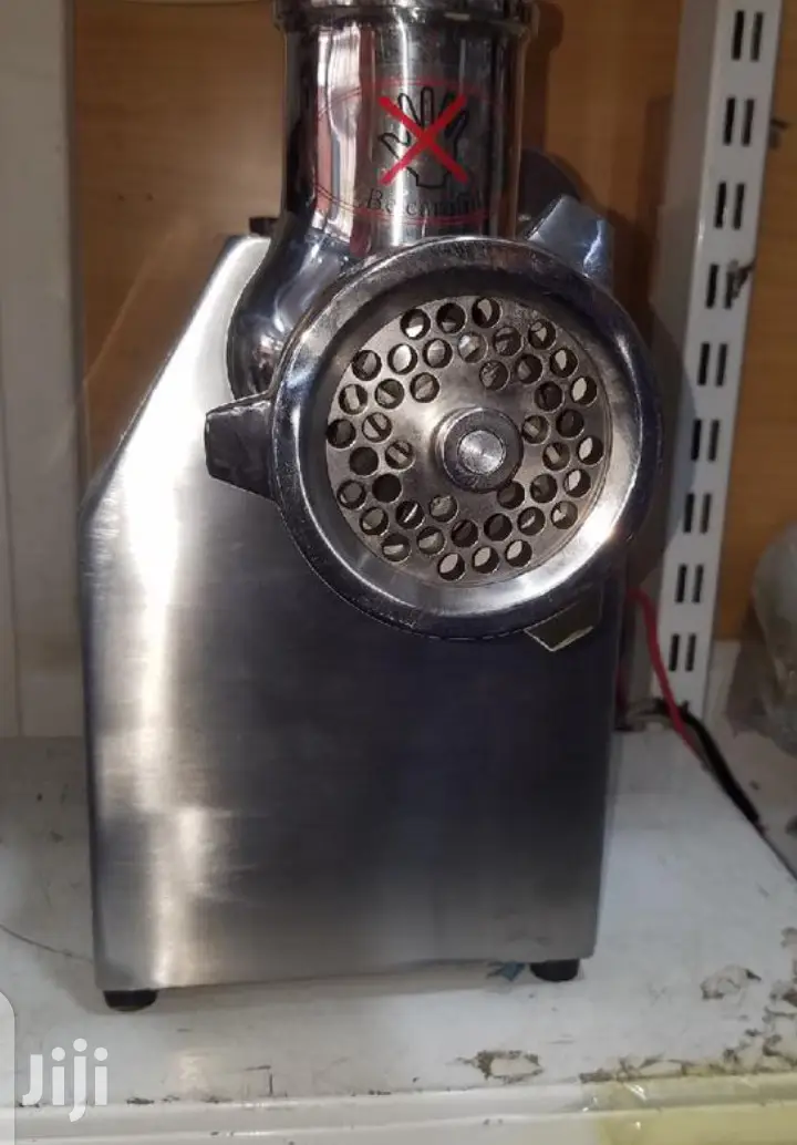 A Genuine Tk-M22 Meat Mincer