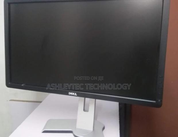 Dell 24 Inches With Display Port Vga