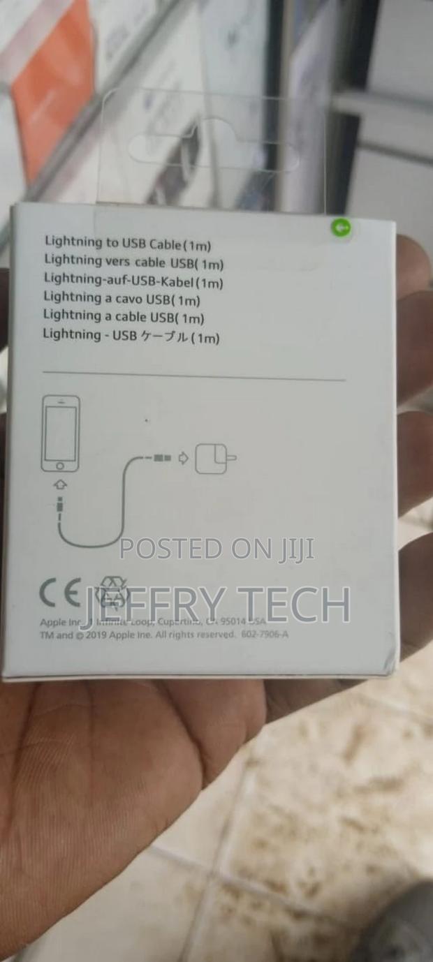 iPhone 7 Original Cable Lightning To USB Cable - thumbnail 3