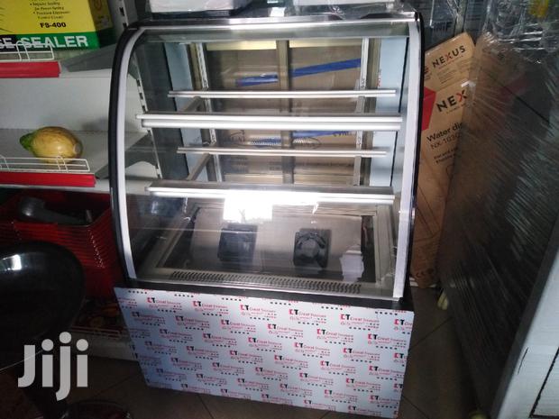 Imported Cake Display Chiller 3fts