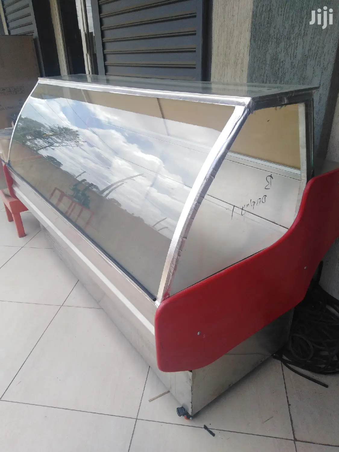 High Quality Local Executive Meat Display Chiller