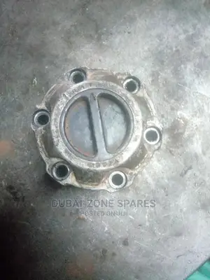 Exjapan Manual Free Hub Nissan Hard Body 4WD.