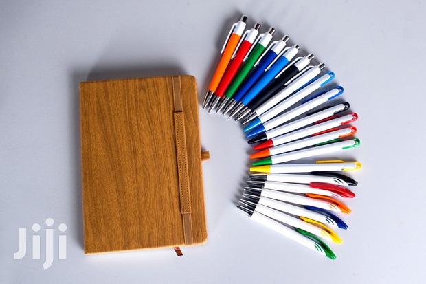 Desktop Branded Pens - main view