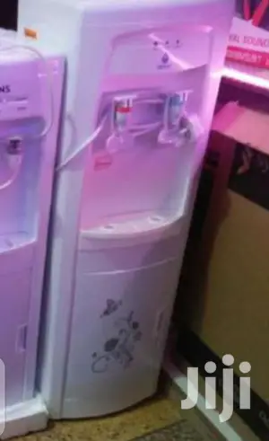 Hot and Cold Water Dispenser