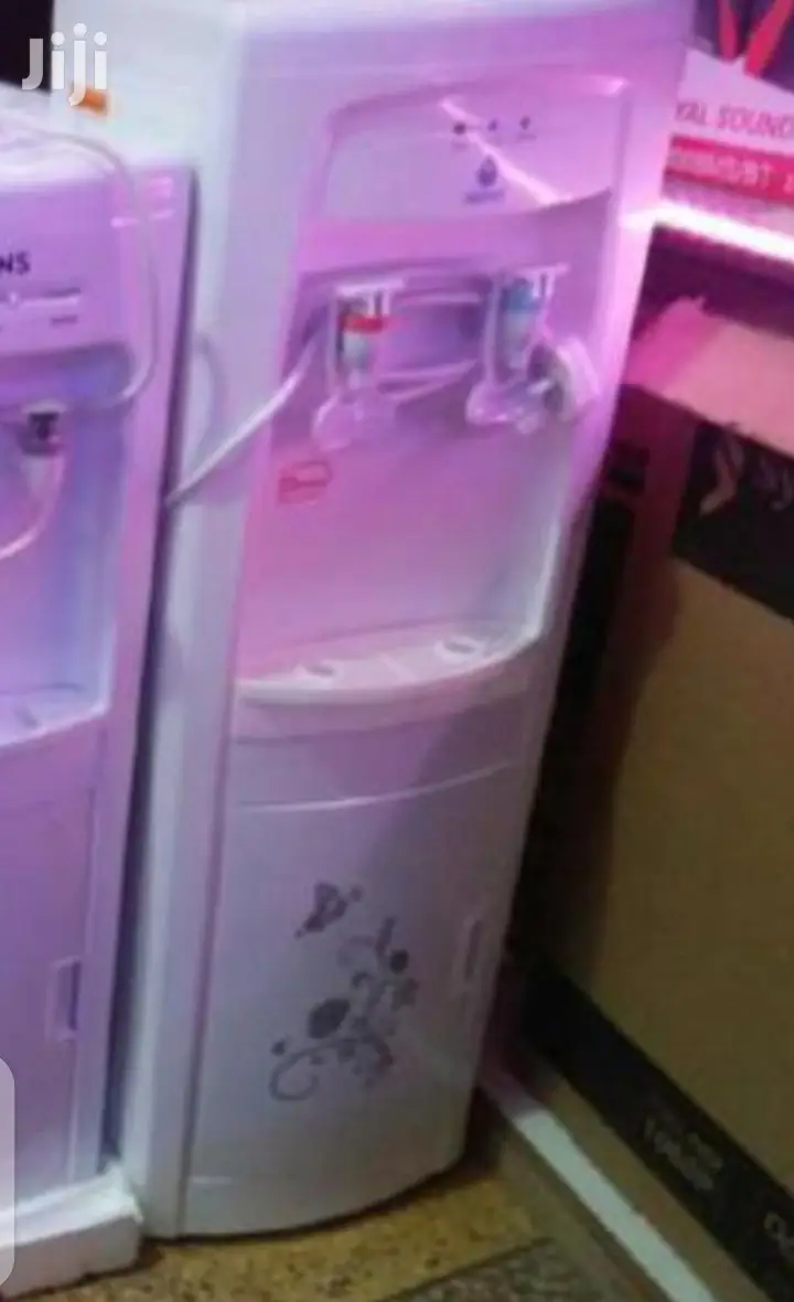 Hot and Cold Water Dispenser