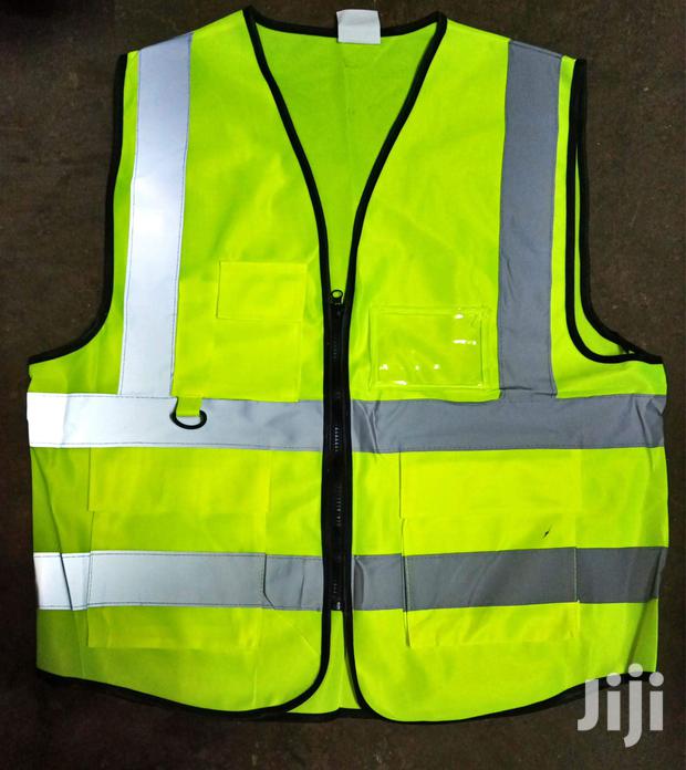 Reflective Vest With Zip And Pockets