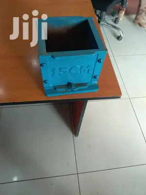 Concrete Cube Mold