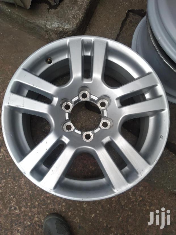 Original Rim Size 18 Inch for Landcruiser Prado.