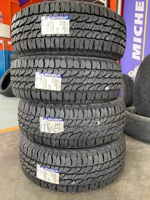 255/70 R15 Michelin Tyre Latitude