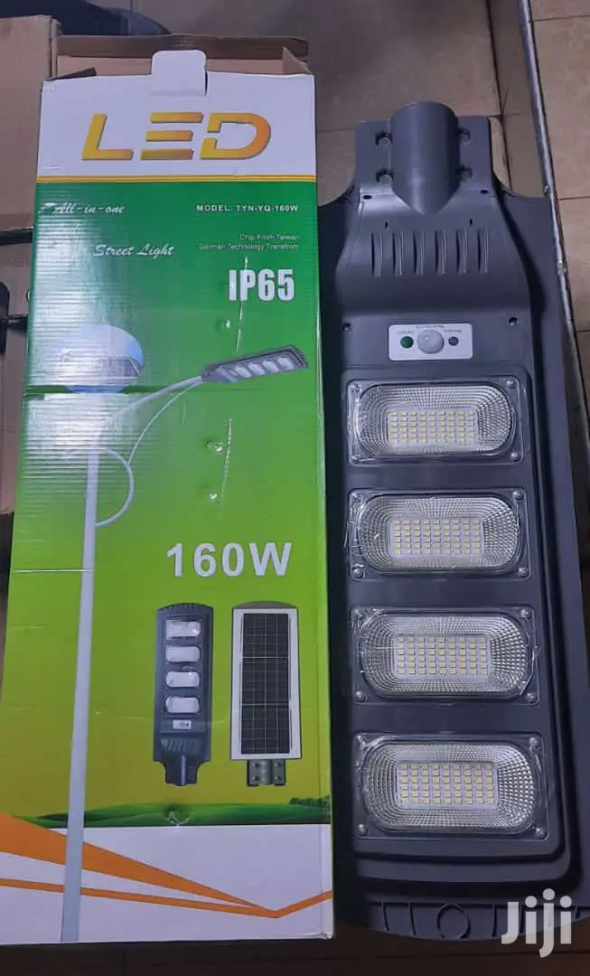 160w Solar Streetlight