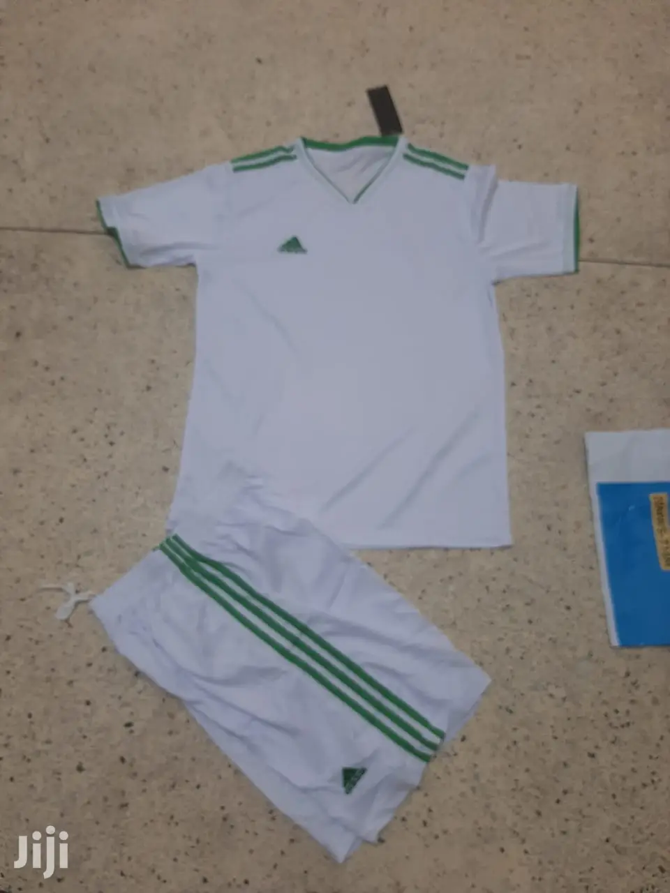 Football Uniforms Wholesale Price